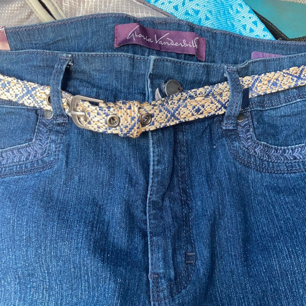 Long shorts w belt